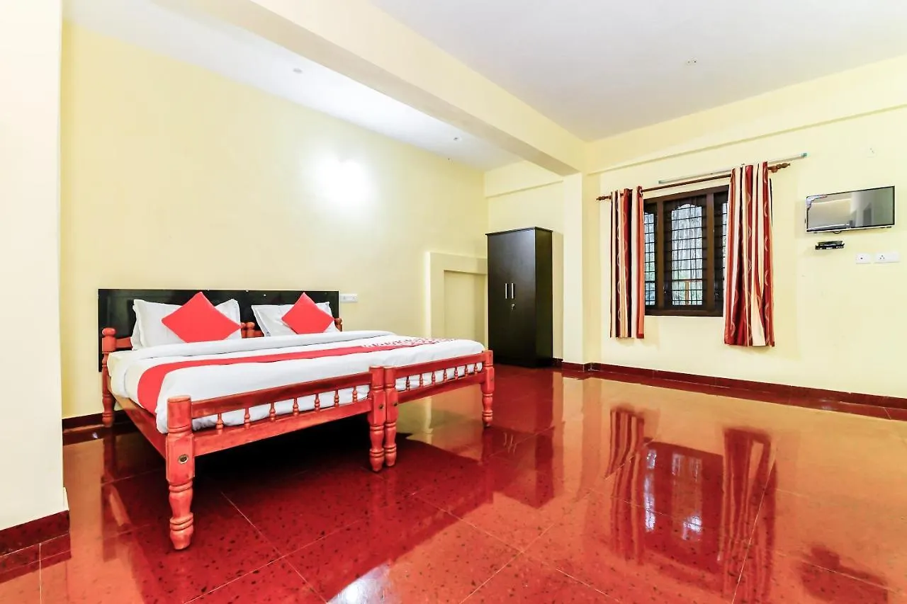 Oyo 22707 Anand Resort Vattavada Munnar